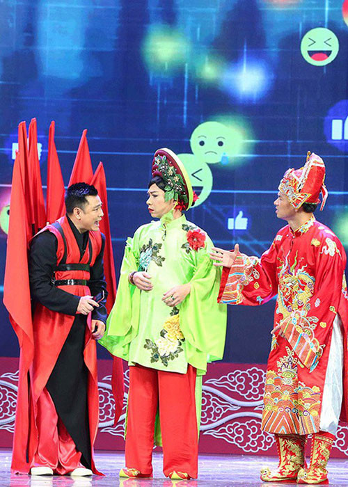 Trong Táo quân 2018, Tự Long đảm nhận vai Táo Xã hội. Ảnh: Người lao động