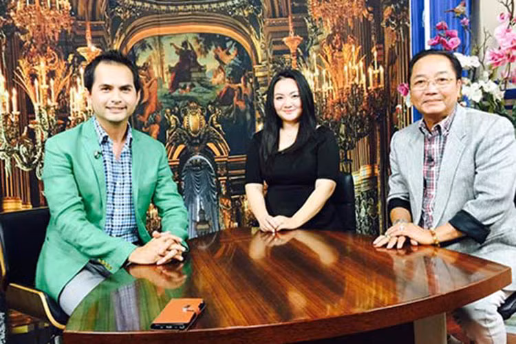 Lập gia đình và sinh con ở độ tuổi 21-22, Xuân Mai cảm thấy hài lòng với những gì mình đang có nên không tiếc nuối vì hào quang đã qua. Ảnh: Khám phá