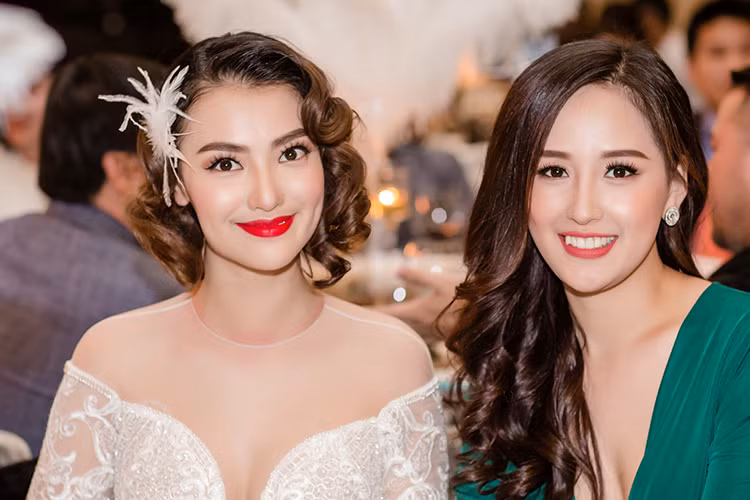 Những năm gần đây, Hoa hậu Mai Phương Thúy không xuất hiện nhiều trên truyền thông nhưng vẫn là cái tên được công chúng theo dõi. Người đẹp sinh năm 1988 ít tham gia hoạt động giải trí để chuyên tâm kinh doanh.