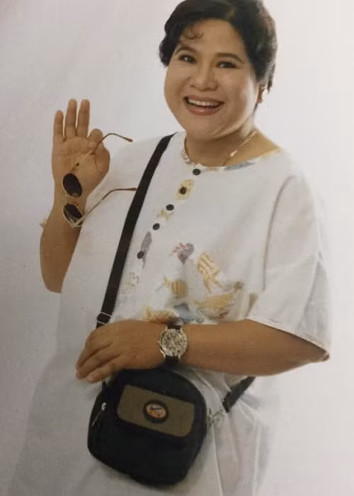 Hình ảnh Minh Vượng tạo dáng trong bộ ảnh thời trang.