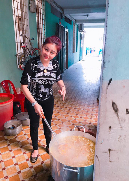 Nữ diễn viên hài dành thời gian tham gia từ thiện sau ồn ào với chồng cũ.