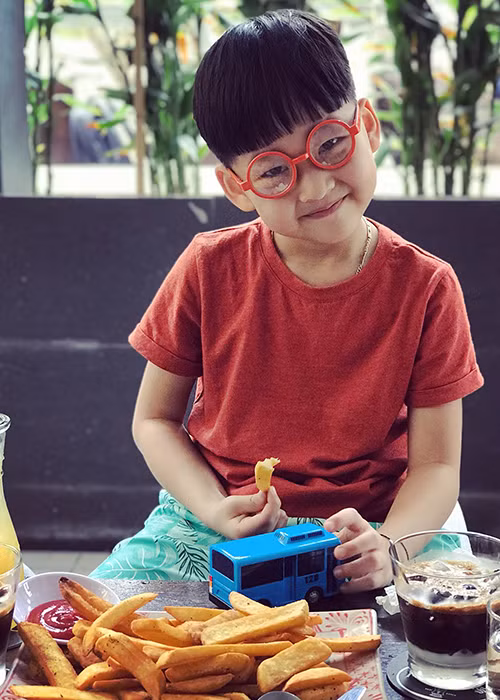 Con trai của Bảo Thanh ngày càng đáng yêu.