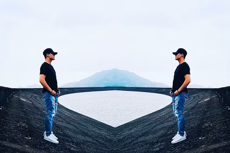 Lâm Vinh Hải vừa có gần 1 tuần đi du lịch. "Học được nhiều điều hay, những người bạn mới và những nơi chưa bao giờ đặt chân tới", anh chia sẻ.