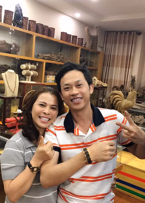 Hình ảnh Hoài Linh béo lên trông thấy được chia sẻ vào tháng 12/2017. Ảnh: FBNV