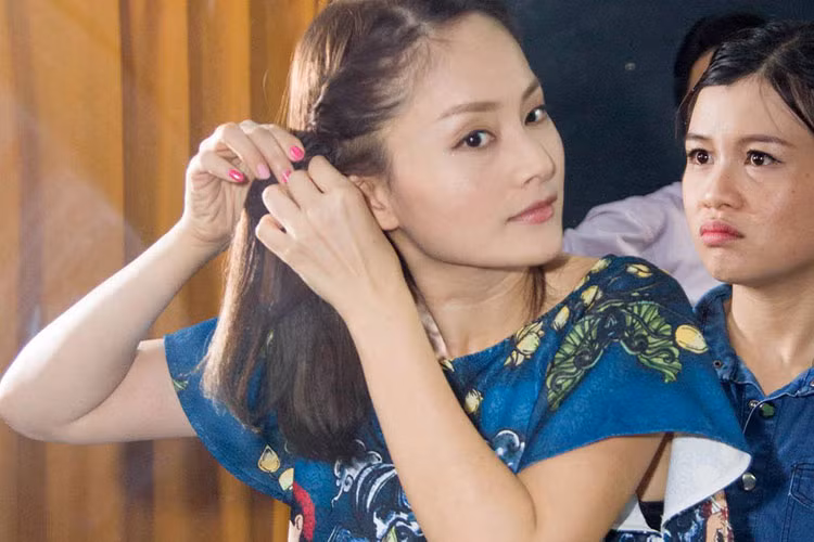 Sao Việt Lan Phương tái xuất sân khấu kịch sau thời gian dài vắng bóng.