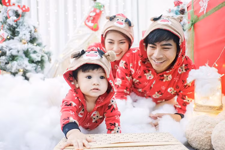 Bé Phôi là con trai của cặp đôi diễn viên Ngọc Lan - Thanh Bình.