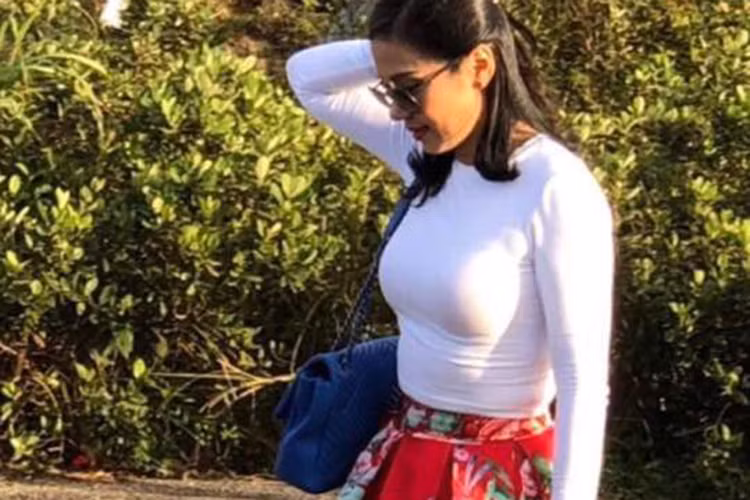 Hot Face sao Việt 24h: Việt Trinh than thở đánh mất vòng eo con kiến sau một tuần đón Tết.