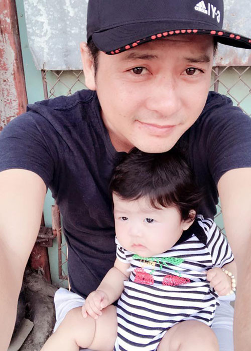 Khoảnh khắc đáng yêu của con gái diễn viên Hoàng Anh khiến nhiều người thích thú.