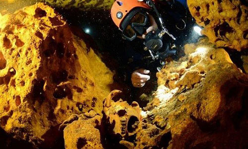 Việc phát hiện hang động giúp tìm hiểu thêm về nền văn minh Maya cổ xưa. Ảnh: Independent