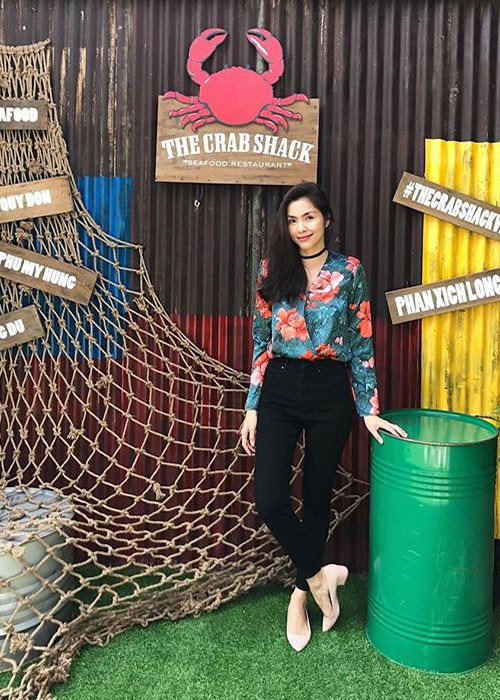 Nữ diễn viên sinh năm 1986 khoe vẻ rạng rỡ ở đời thường. Ảnh: FBNV