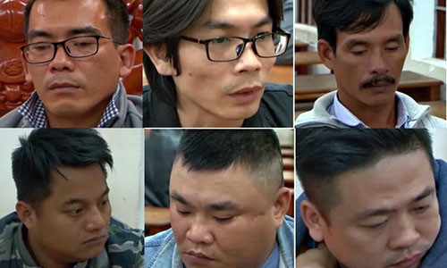 Một số đối tượng trong đường dây cá độ 200 tỷ ở Phú Yên. Ảnh: Dân trí