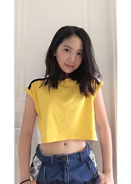 Có bố mẹ là người nổi tiếng, cuộc sống đời thường của Jasmine khiến dân mạng chú ý. Ảnh: FBNV