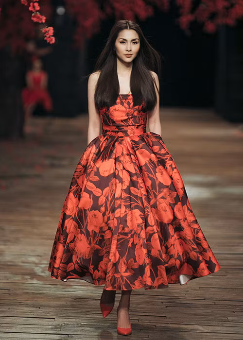 Sau 6 năm kết hôn, Hà Tăng sinh cho ông xã Louis Nguyễn 2 nhóc tì: 1 trai, 1 gái. Ảnh: Kiengcan