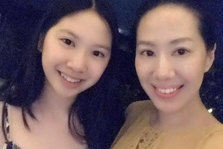 Không chỉ xinh đẹp, Jasmine còn có năng khiếu nghệ thuật. Ảnh: FBNV