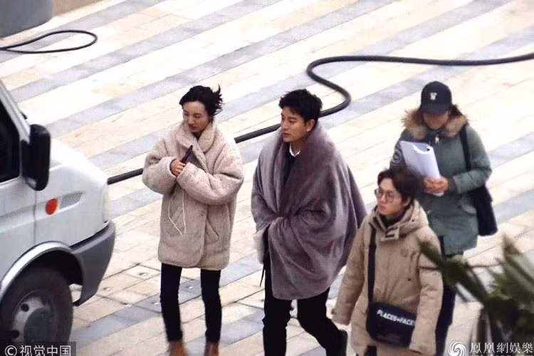 Cận Tết, Giả Nãi Lượng vẫn miệt mài quay bộ phim mới ở Tô Châu. Ảnh: Ifeng