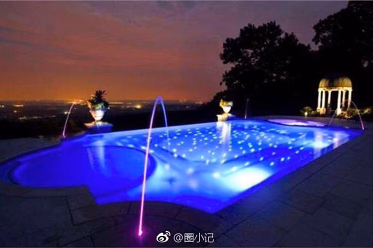 Nhiều người đặt nghi vấn Giả Nãi Lượng sẽ chỉ đón con gái Điềm Hinh về sống chung. Ảnh: Weibo