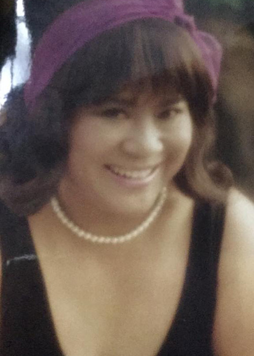 Sau khi có tài khoản Facebook, Minh Vượng thường xuyên chia sẻ với khán giả loạt ảnh hồi trẻ.