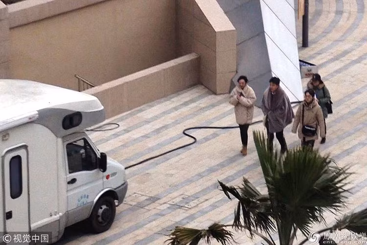 Nam diễn viên bận rộn quay phim mới nên không thể đón Tết cùng gia đình. Ảnh: Ifeng