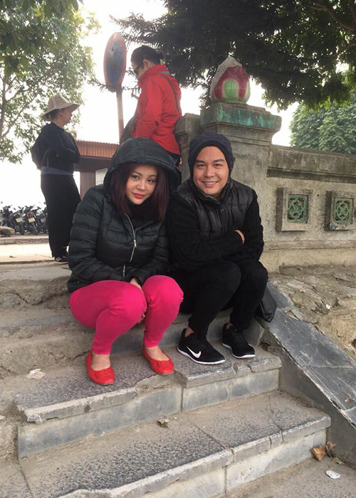 Lê Giang còn đi chùa tìm sự bình yên khi cuộc sống riêng tư gây ồn ào.