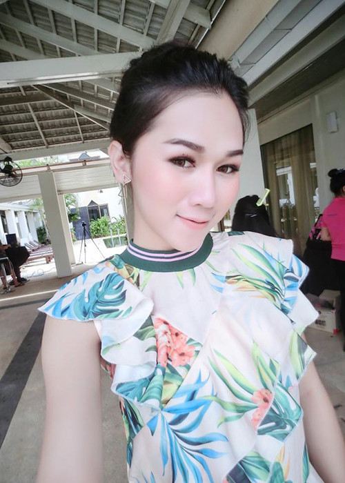 Longsy sẽ cùng 27 người đẹp khác bước vào chung kết cuộc thi Hoa hậu Chuyển giới Quốc tế 2018 vào ngày 9/3.