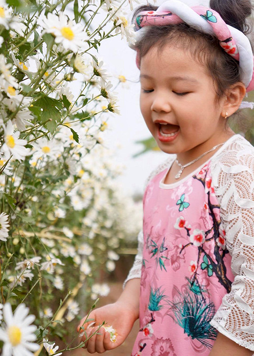 Jennifer Phạm và doanh nhân Đức Hải còn có một cô con gái chung tên Thùy An. Bé cất tiếng khóc chào đời vào tháng 6/2013. Ở nhà, Thùy An có tên thận mật là Na.