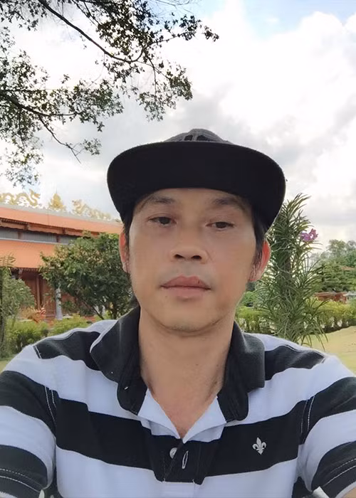 Trên trang cá nhân, nam danh hài gần đây thường xuyên chia sẻ hình ảnh tận hưởng cuộc sống đầy bình yên. Ảnh: FBNV