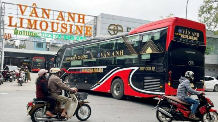 Hà Nội yêu cầu xử lý nghiêm xe khách bỏ bến, lập bến lậu Ha Noi yeu cau xu ly nghiem xe khach bo ben, lap ben lau