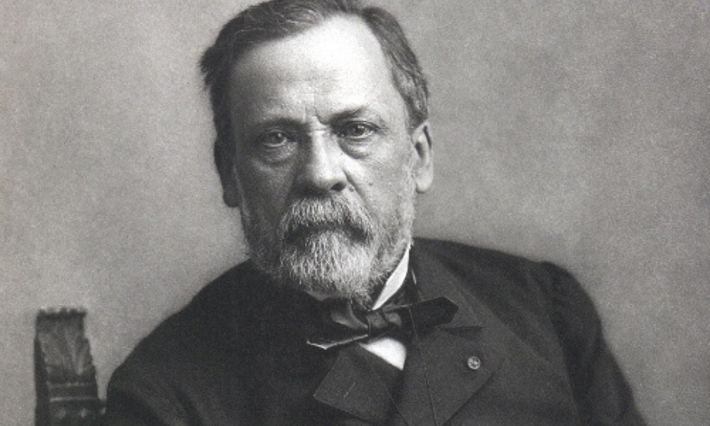 10. Louis Pasteur: nhà bác học nổi tiếng nước Pháp. Lĩnh vực của ông là vi sinh học. Nhà khoa học này có rất nhiều thành tựu khoa học liên quan tới nhiều các lĩnh vực khác nhau. Nhiều ngôi làng và đường phố trên thế giới mang tên ông.