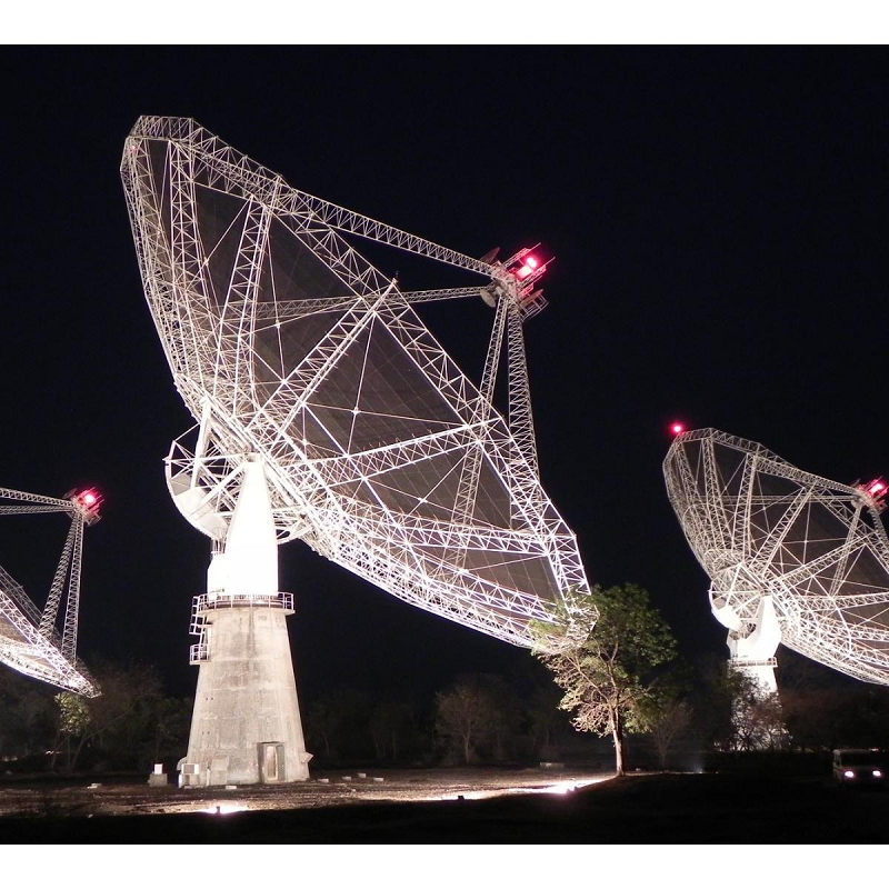 Thiên hà có tên AGC 203001 nằm cách chúng ta khoảng 260 triệu năm ánh sáng. Trước giờ, chỉ có một hệ thống khác được biết đến với vòng hydro trung tính lớn như vậy. Nguồn gốc và sự hình thành của những vòng nhẫn như vậy vẫn là vấn đề tranh luận giữa các nhà vật lý thiên văn.