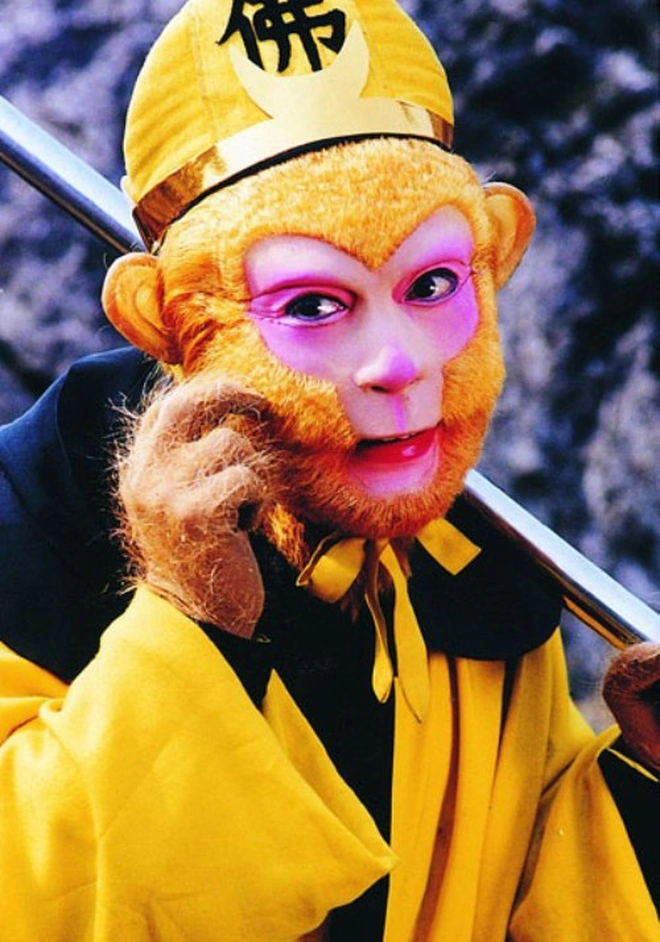 3. Tri Thì: Có thể tự biết được thời gian giống như có mang theo đồng hồ. Phép Tri Thì giúp Tôn Ngộ Không có thể biết được thời gian chính xác mà không cần theo dõi bất cứ thứ gì.