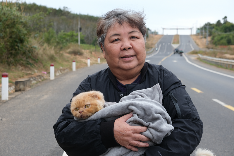 Giang vien dai hoc U80 cung con gai lai xe vuot 1.590 km-Hinh-3