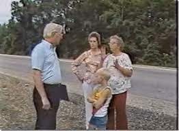 NASA cắt cử chuyên gia UFO - John Schuessler điều tra chuyên sâu “sự cố UFO ở Cash-Landrum”. Qua gặp gỡ Betty, Vickie và Colby, Schuessler tin những gì họ kể là sự thật.