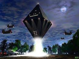 Tiếp đến, họ kể rằng, vào khoảng 9 giờ tối, lúc đang lái xe trên con đường hai làn biệt lập trong rừng cây rậm rạp, bất chợt họ nhìn thấy ánh sáng phía trên một số cây và lần đầu tiên họ nghĩ rằng đó là một chiếc máy bay đang tiến đến gần Sân bay Liên lục địa Houston (cách đó khoảng 35 dặm).