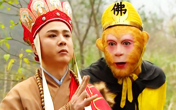 Vậy, nếu như lá bùa phong ấn trên đỉnh Ngũ Hành là lời nhắc nhở Ngộ Không: “Trải qua tháng năm đằng đẵng, cũng đừng quên nguyện ước tu thành”, thì phải chăng cũng tương ứng với thụ ấn của Phật, ấy là để chỉ dẫn cho con người thế gian.