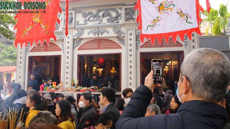 “Bien nguoi” toi cau tai loc dau nam tai phu Tay Ho-Hinh-5