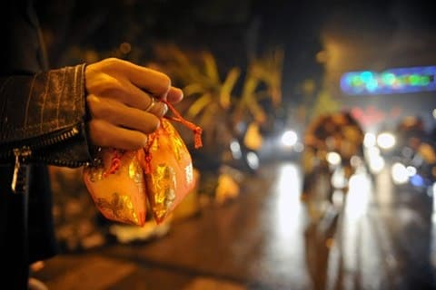 Dieu kieng ki va dieu nen lam de co tai loc ca nam Quy Mao-Hinh-2