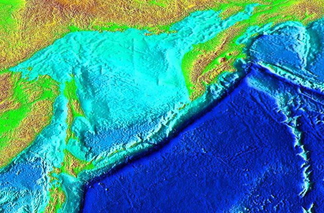 Vào ngày 5/6/2019, tàu hỗ trợ chìm sâu DSSV với hệ thống siêu âm đa tia Kongsberg SIMRAD EM124 đã thực hiện một chuyến thám hiểm các điểm sâu nhất của 5 đại dương trên thế giới. Sau đó, tàu này đã đo được độ sâu của điểm sâu nhất rãnh Tonga là 10.882 m bằng phép đo áp suất CTD trực tiếp.