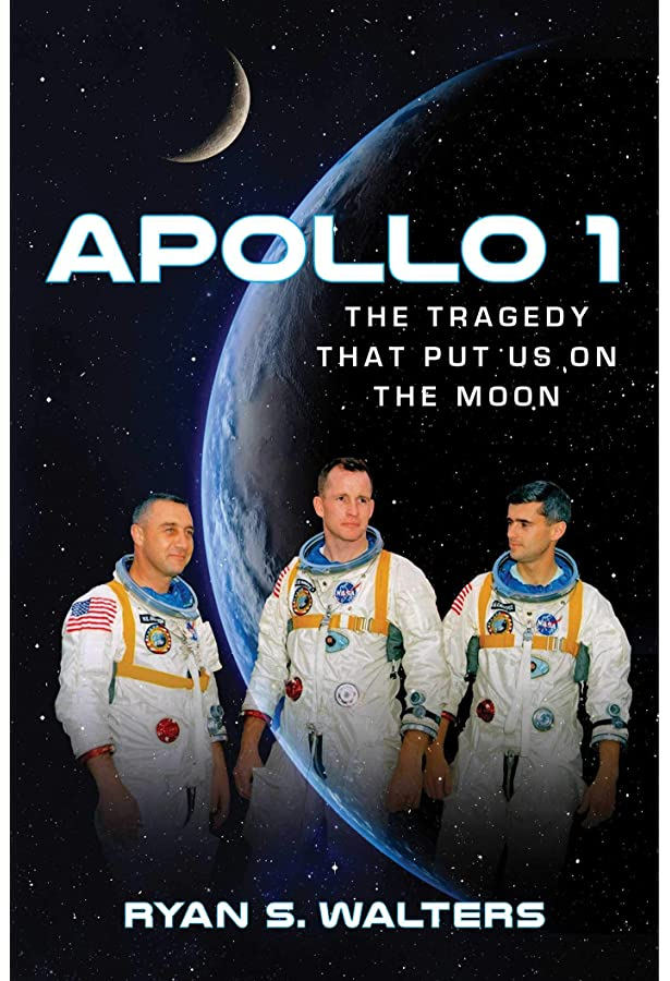 Nhiệm vụ AS-204, còn được gọi là "Apollo 1", được dự định là chuyến bay đầu tiên có người lái của chương trình Apollo. Nó được lên kế hoạch khởi động vào tháng 2 năm 1967, nhưng một đám cháy trong cabin trong một thử nghiệm tháng 1 năm 1967 đã giết chết toàn bộ phi hành đoàn.