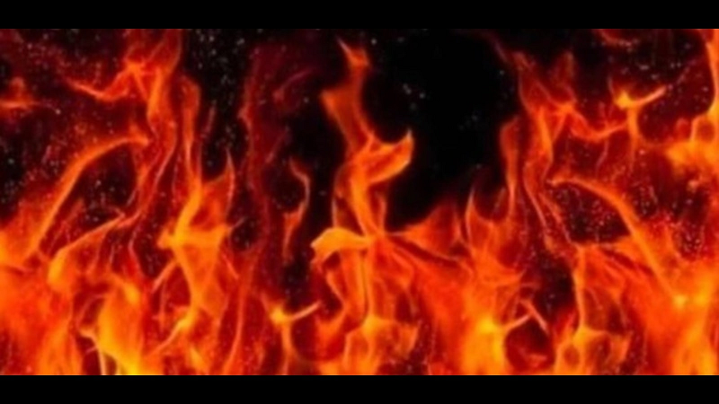 Trước thông tin về hố sâu tự phun lửa bí ẩn, các nhà nghiên cứu địa chất đã đưa các camera xuống và đặt nghi vấn cái hố có thể là sản phẩm đào bới của một con vật nào đó.