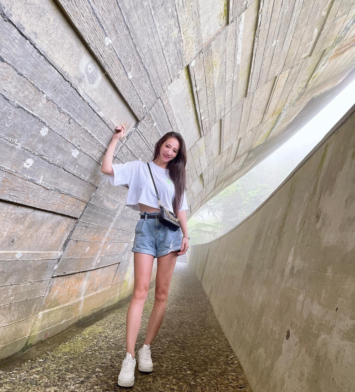 Khi được hỏi về bí kíp giữ dáng, Lâm Thải Đề cho biết, cô thường xuyên tập thể dục. Trước khi đại dịch Covid-19 bùng phát, phòng gym là nơi cô đến mỗi khi rảnh.