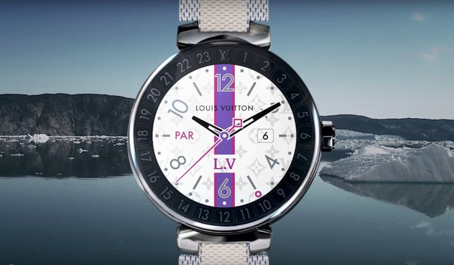 Trước đó, smartwatch Louis Vuitton Tambour Horizon trình làng với giá từ 2.500 USD.