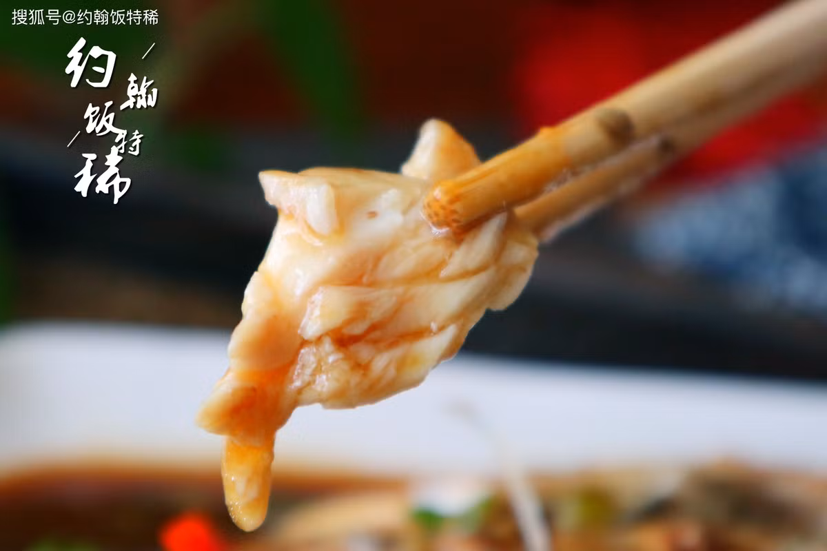 Trong số các loại thịt, cá là thích hợp nhất để ăn vào mùa hè, không cần nấu lâu, thịt mềm, thơm ngon, giàu chất dinh dưỡng, cơ thể dễ hấp thu chất đạm.