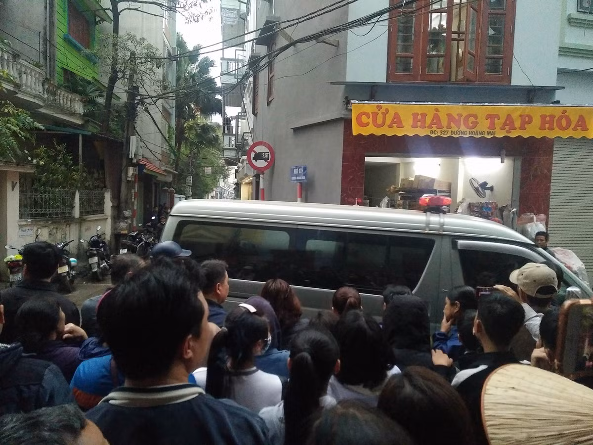 Trước đó từ ngày 26/12/2017, ông Nguyễn Hồng Lâm - Chủ tịch UBND huyện Quốc Oai, không đến cơ quan, không có đơn xin nghỉ phép. Lãnh đạo huyện tìm cách liên lạc nhưng điện thoại của ông Lâm liên tục tắt máy. Một ngày sau đó, gia đình báo lên huyện về việc ông Lâm bất ngờ mất tích.