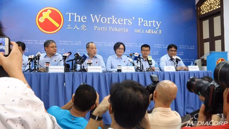 Bau cu Quoc hoi Singapore: Dang cam quyen chac thang