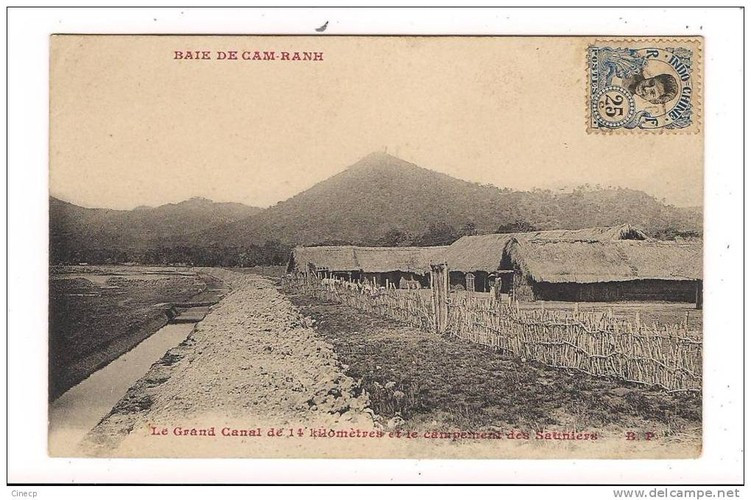 Một khu dân cư ở Cam Ranh.