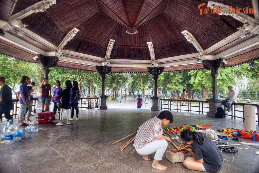 Ngày nay nhà kèn là một công trình kiến trúc mang tính điểm nhấn của vườn hoa Lý Thái Tổ và bờ hồ Hoàn Kiếm. Đây cũng là một địa điểm sinh hoạt văn hóa công cộng quen thuộc của giới trẻ Thủ đô Hà Nội.