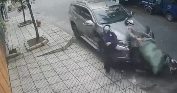 Một khi giá thịt chó quá cao thì nhiều người sẽ cân nhắc có nên sử dụng loại thực phẩm này hay không. Việc tăng điều kiện đầu vào cho hàng hóa, đồng nghĩa với tăng giá đột biến, luôn là biện pháp hữu hiệu để giảm cầu. Qua đó cũng sẽ tác động phần nào và làm giảm vấn nạn trộm chó như hiện nay.