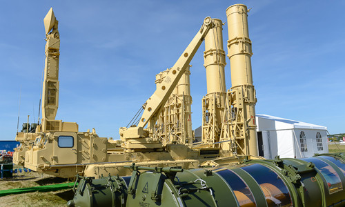 Vu khi toi tan Nga e am tai trien lam MAKS 2015