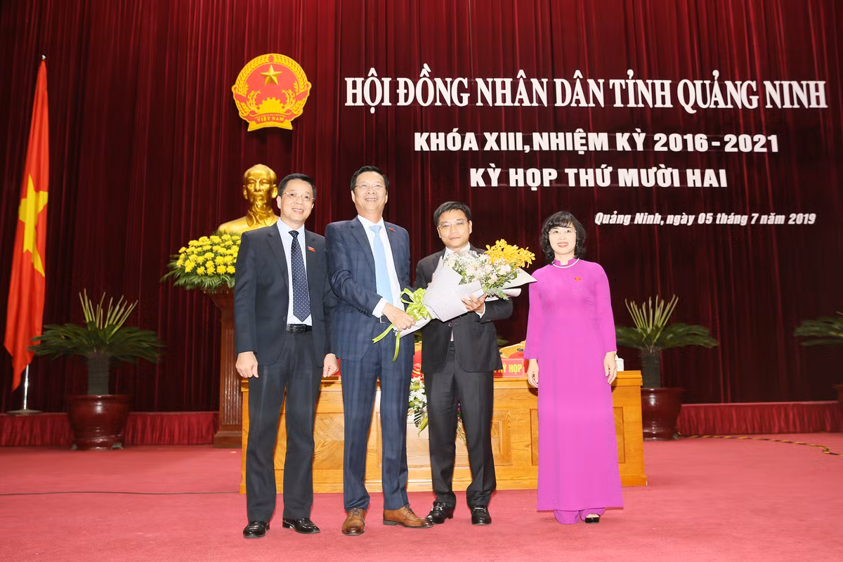 Ong Nguyen Van Thang duoc bau lam Chu tich UBND tinh Quang Ninh-Hinh-2