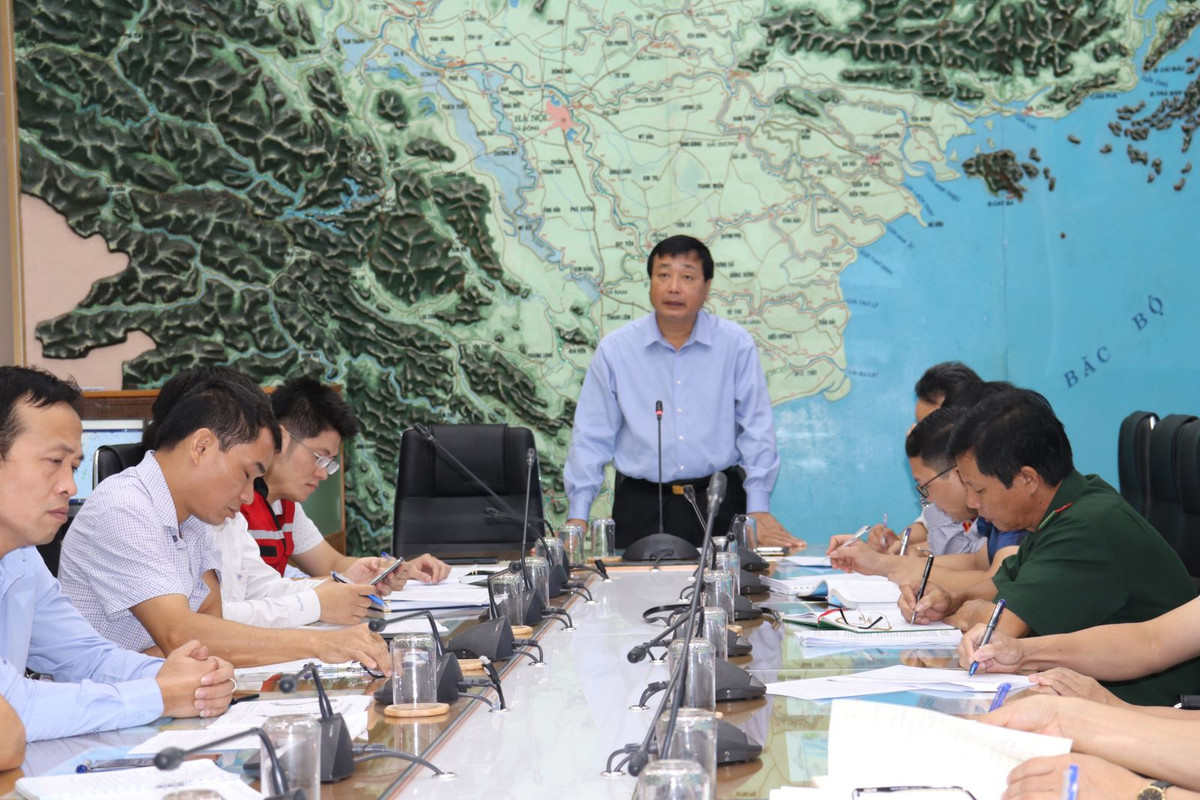 Ap thap nhiet doi manh len thanh bao Wipha, du kien vao Viet Nam-Hinh-3